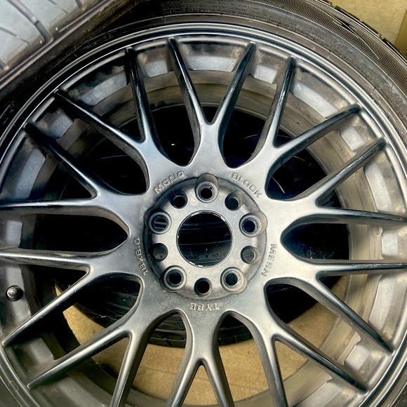 Rims and tires - Picture 1 of 3